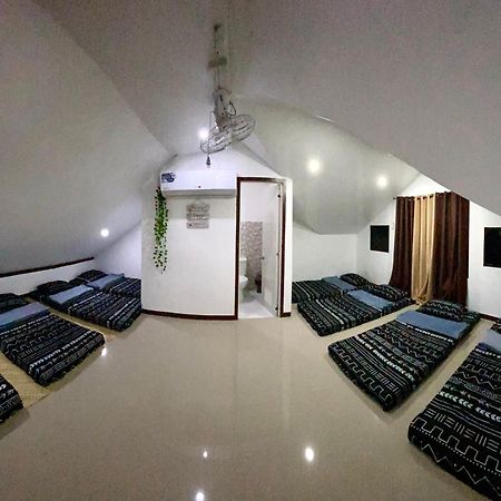 Moalboal Panagsama Beach Topbudz Hostel エクステリア 写真