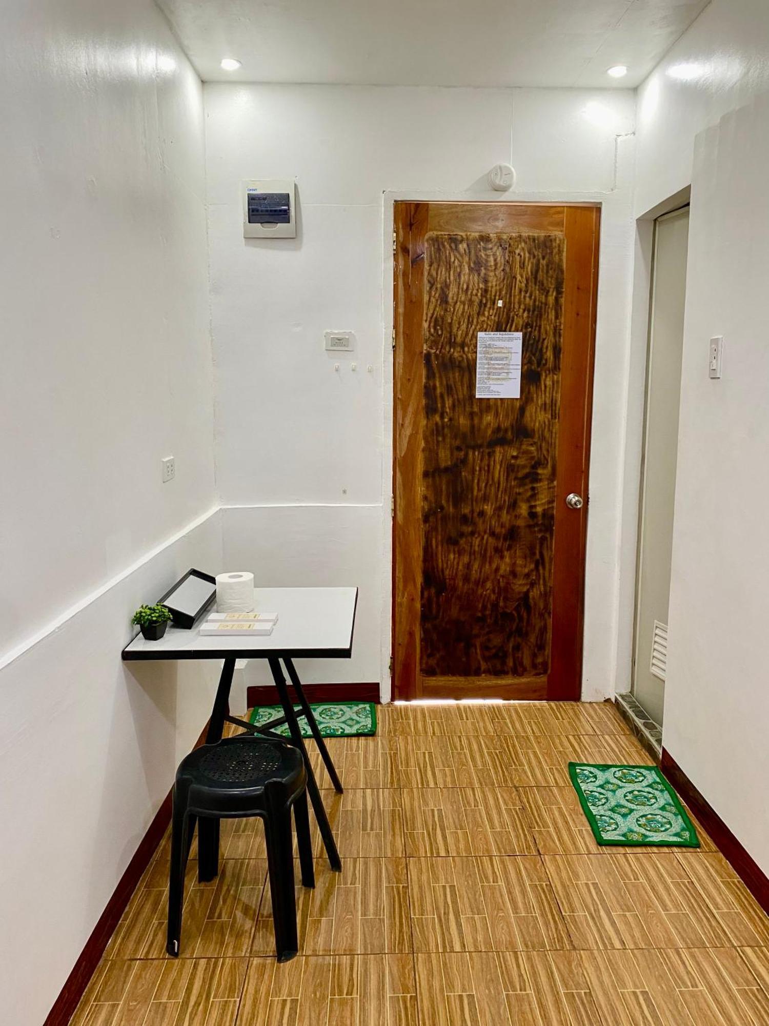 Moalboal Panagsama Beach Topbudz Hostel エクステリア 写真